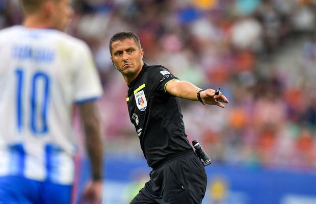 Cine va arbitra Supercupa României dintre CFR Cluj și Sepsi » Kovacs și Hațegan vor fi la VAR!