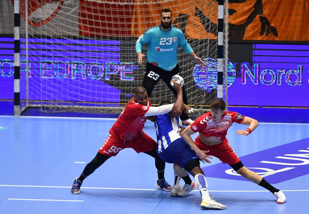 FOTO Dinamo - FC Porto, handbal, 30.09.2021