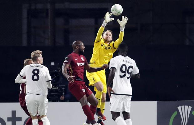 CFR e ultima în grupa de Conference, după două etape! Dan Petrescu a luat gol din fază fixă