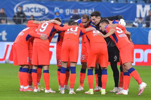 Andrei Vlad (23 de ani) e rezervă de 7 luni la FCSB, echipă care l-a uitat pe bancă