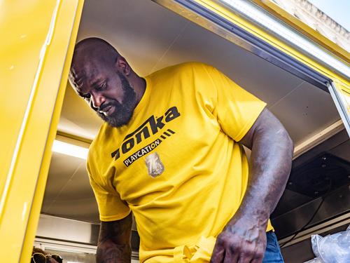 Legendarul Shaquille O'Neal (50 de ani) și-a reținut cu greu lacrimile în timp ce discuta despre greșelile trecutului.