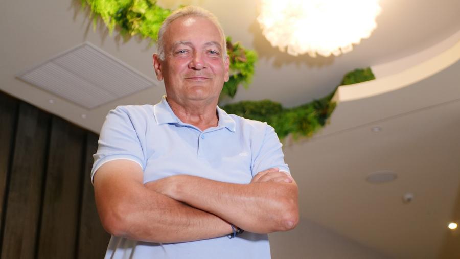 Adrian Văsâi (59 de ani), fost selecționer la loturile de juniori timp de 15 ani. Foto: GSP Motivul pentru care Adrian Văsâi a părăsit echipa națională: „Am plecat de la FRF pentru că voiam mai mult! Ei mi-au dat U16”
