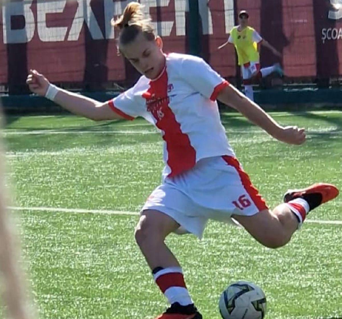 Rapid l-a transferat pe unul dintre protagoniștii serialului GSP „Pasiune pură” » Povestea puștiului care a sacrificat tot pentru a veni la București