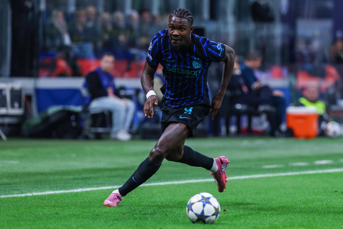 Prima reacție a lui Cristi Chivu, după al doilea succes consecutiv din Liga Campionilor: „Sper că nu e nimic grav”