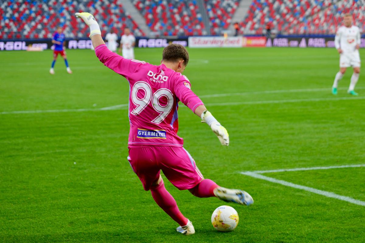 Steaua - Sepsi, ultima partidă din etapa #8 din Liga a 2-a // foto: Andrei Furnigă (GSP)