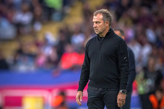 Hansi Flick, înaintea ciocnirii cu PSG: „Suntem Barcelona și suntem mereu printre favoriți în Liga Campionilor”