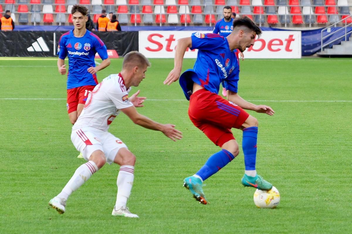 Steaua - Sepsi, ultima partidă din etapa #8 din Liga a 2-a // foto: Andrei Furnigă (GSP)