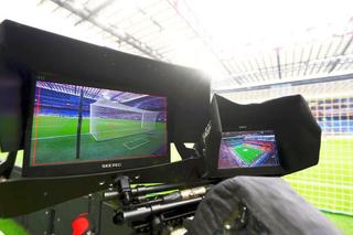 Schimbare » Cine transmite la TV Slovacia - România, amical fără Mircea Lucescu pe bancă