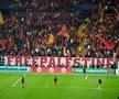 Bannere pro-Palestina la Galatasaray - Liverpool / Foto: Twitter