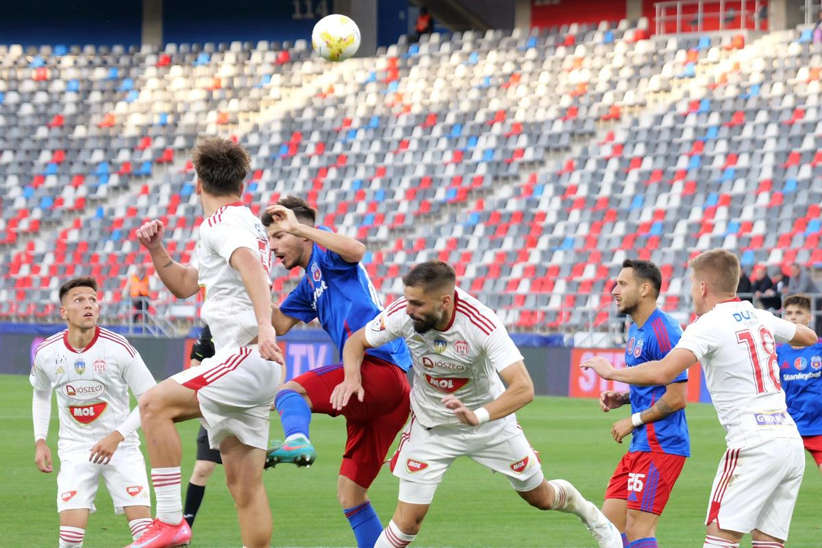 Steaua - Sepsi, ultima partidă din etapa #8 din Liga a 2-a // foto: Andrei Furnigă (GSP)