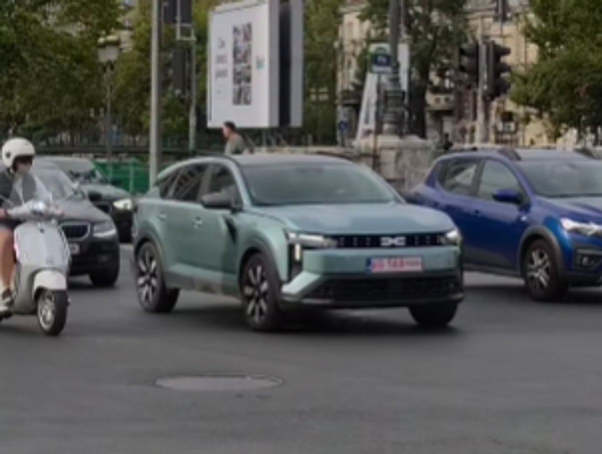 Noul model Dacia a fost lansat oficial » Premieră: produs și lansat exclusiv în altă țară! Se va bate cu Hyundai și Peugeot pentru supremație