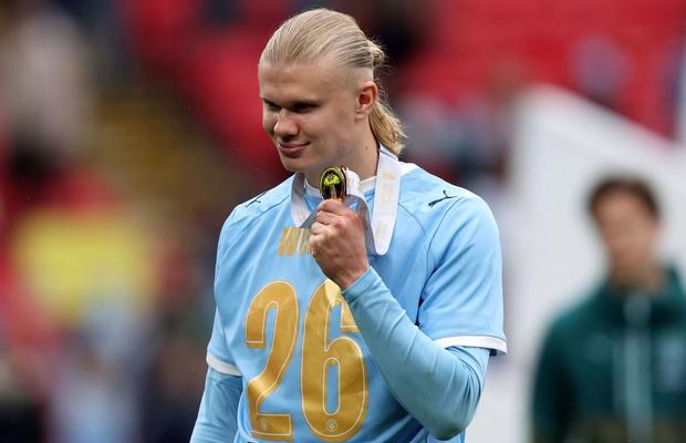 Reacție devastatoare, după marele scandal din Anglia: „Dacă aș fi jucător la Manchester City, aș arunca medaliile la gunoi”