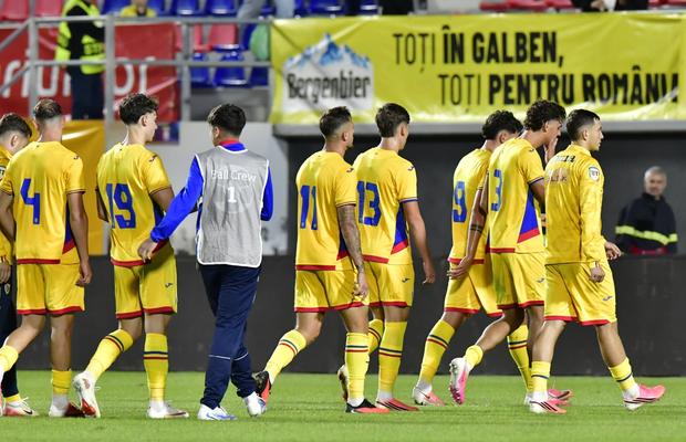 „La noi joacă doar un under! E prea puțin” » Selecționerul U21 lansează o dezbatere după ratarea calificării: „Dacă mereu ți se zice că ești slab, n-ai cum!”