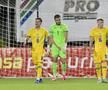 Luca Banu, Ștefan Lefter, Raul Cîmpean în România U21 - Finlanda U21 0-2 // Foto: Cristi Preda