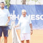 Victor Hănescu și Ion Geantă la Academia Hănescu Foto: Cristi Preda