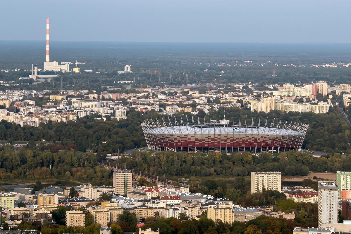 Am urcat în cea mai înaltă clădire din Uniunea Europeană » Imaginile sunt fantastice!
