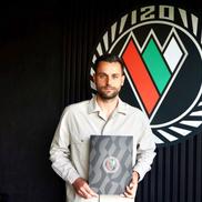 Kamil Bilinski se pregătește pentru cariera de tehnician. În prezent, e antrenor-jucător la Zaglebie Sosnowiec II / Sursă foto: pilka.zaglebie.eu