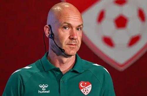 Anthony Taylor, fost arbitru FIFA între 2013 și 2026, va împlini 48 de ani peste trei săptămâni