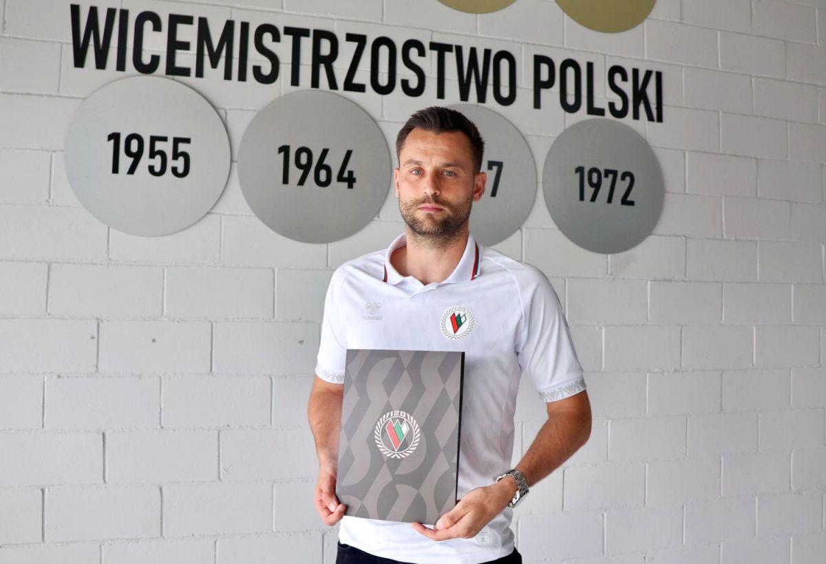 Nici polonezii nu înțeleg ce se întâmplă la naționala României: „Aveți fotbaliști excepționali și rezultate foarte slabe”