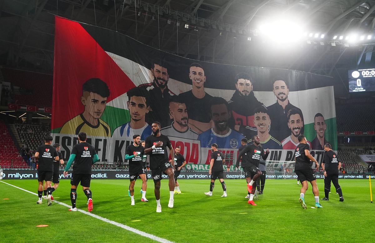 „Când copiii dorm, păstrăm liniștea. Când mor, nu!” » Amical special în Turcia, între Konyaspor și Palestina B: de ce a fost oprit meciul în minutul 89:59