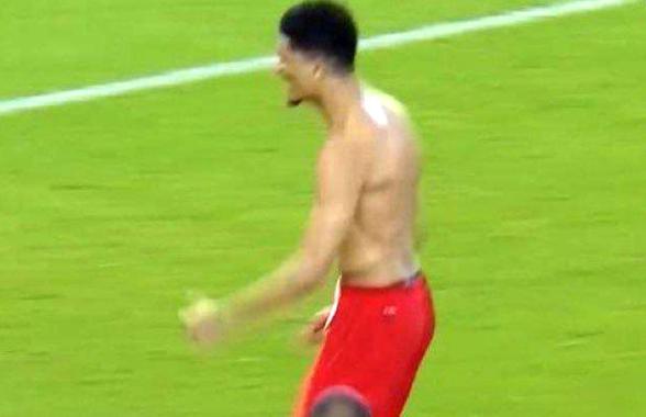 Scene incredibile! Un tricou dat jos după gol a făcut ca echipa calificată în semifinale să fie decisă prin tragere la sorți