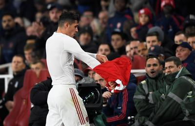Scandalul de la Arsenal continuă: „Xhaka este devastat, trebuie recuperat ca om" » La cine ar putea ajunge banderola