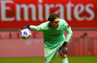 Milan - Sparta Praga 3-0. Ciprian Tătărușanu, tot cea mai mică notă: „Spectator” » Ce s-a întâmplat pe „San Siro”