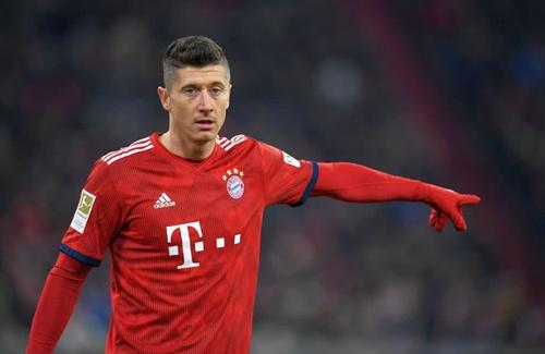 Cezary Kucharski i-a cerut 20 de milioane de euro lui Robert Lewandowski