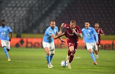 N-au vorbit înainte :) Tamaș și-a contrazis un coleg: „Nu discutăm de play-off!”