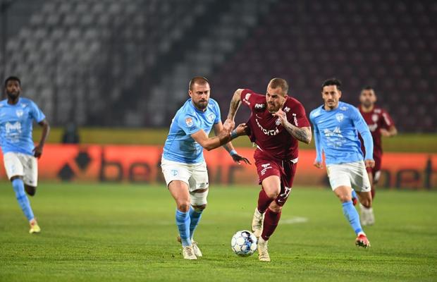 N-au vorbit înainte :) Tamaș și-a contrazis un coleg: „Nu discutăm de play-off!”
