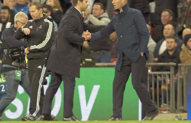 Zinedine Zidane așteaptă oferta lui PSG