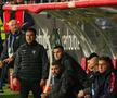 FC Argeș, la debutul lui Marius Croitoru pe banca tehnică, s-a impus în deplasarea cu UTA, scor 1-0. Ilie Poenaru (45 de ani), antrenorul arădenilor, a transmis că va purta o discuție decisivă cu oamenii din conducere.
