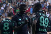 Mario Balotelli, protagonistul unui moment neobișnuit în Turcia » Metoda „piatră, foarfecă, hârtie” pentru a desemna executantul penalty-ului