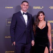 Emiliano Martinez și soția, Madinha