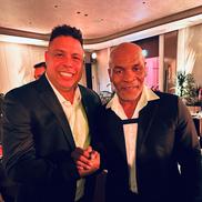 Ronaldo și Mike Tyson (foto: Instagram)