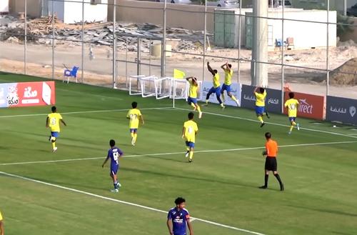 Cristiano Ronaldo Junior (13 ani), fiul cel mare al lui Cristiano Ronaldo (38 de ani), a marcat două goluri pentru echipa U13 a celor de la Al Nassr Riad în victoria obținută în fața lui Al Fateh, scor 4-1.