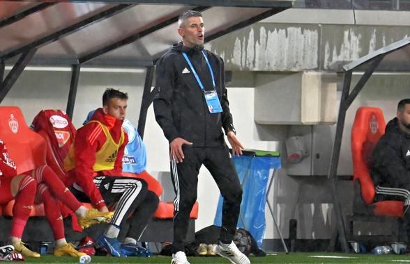 Și-a luat jucătorii la țintă, după rușinea de azi din Cupă
