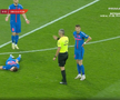 Darius Olaru s-a accidentat în Dinamo - FCSB // foto: Captură TV