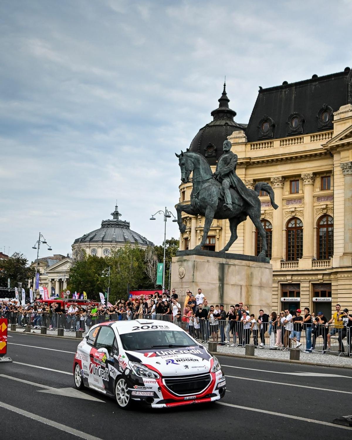 Are doar 18 ani și e o tânără speranță a motorsportului românesc: „Gata cu femeia la cratiță, bărbatul la muncă. S-au schimbat rolurile”