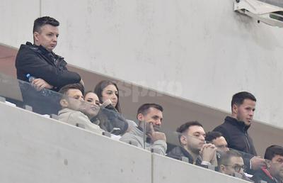 N-au înțeles ce li s-a întâmplat! Cum i-a surprins fotoreporterul GSP pe Nicolescu și Kopic în lojă, după Dinamo - FCSB 0-4