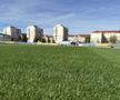 Gazonul stadionului din Slobozia e „masă de biliard”/ foto Facebook @Stefan Musoiu