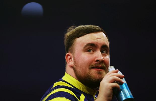 Campionul mondial la darts a ratat un turneu din Wigan, dintr-un motiv neobișnuit: „Înapoi în pat”