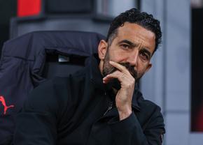 „Îl invidiezi pe Cristi Chivu?” » Rivalul de la AC Milan a răspuns direct