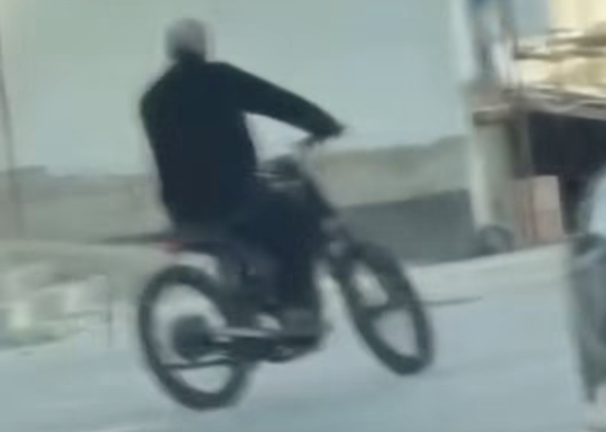 Ce căuta Gigi Becali pe motocicletă în curtea bisericii: „I-am făcut proba, dar nu-mi place”