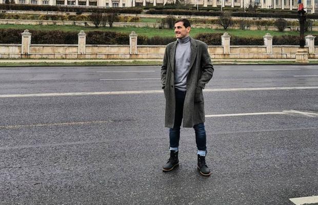 EURO 2020 // Superstarul Iker Casillas, postare pe Instagram în fața Palatului Parlamentului din București