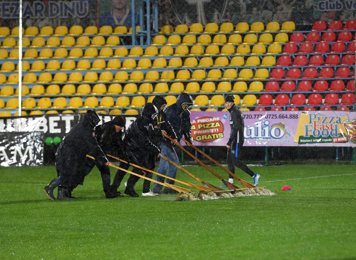 FOTO Voluntari - FCSB