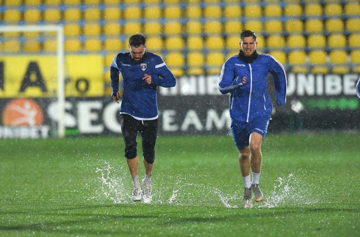 VOLUNTARI - FCSB // VIDEO+FOTO E OFICIAL! Partida a fost amânată din cauza vremii » Când s-ar putea juca