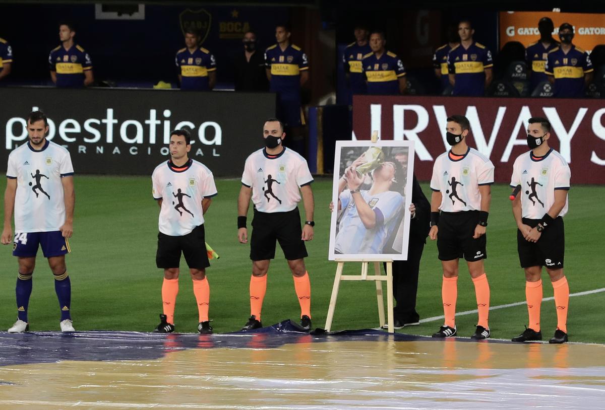 Dezvăluire suprinzătoare din Argentina: „Maradona a fost îngropat fără inimă pentru a nu-i fi furată”