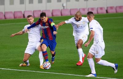Ce gafă au făcut cei de la Barcelona: au zis că au deplasare la Bucureşti! » Maghiarii au luat foc: „Sper ca Ferencvaros să câștige cu Real Madrid”