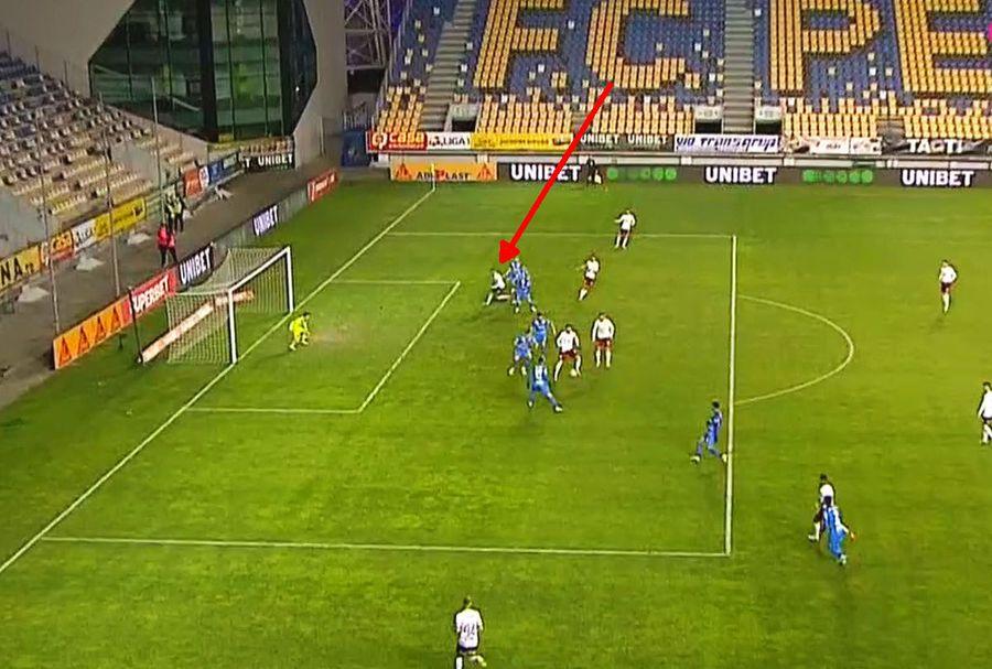 Chindia - Sepsi. Cum să NU vezi așa ceva?! Penalty evident refuzat de Colțescu în Cupa României: „Am fost făcut knockout!”